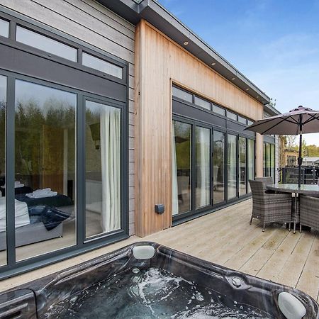 Woodhall Country Park Lodges Woodhall Spa Εξωτερικό φωτογραφία
